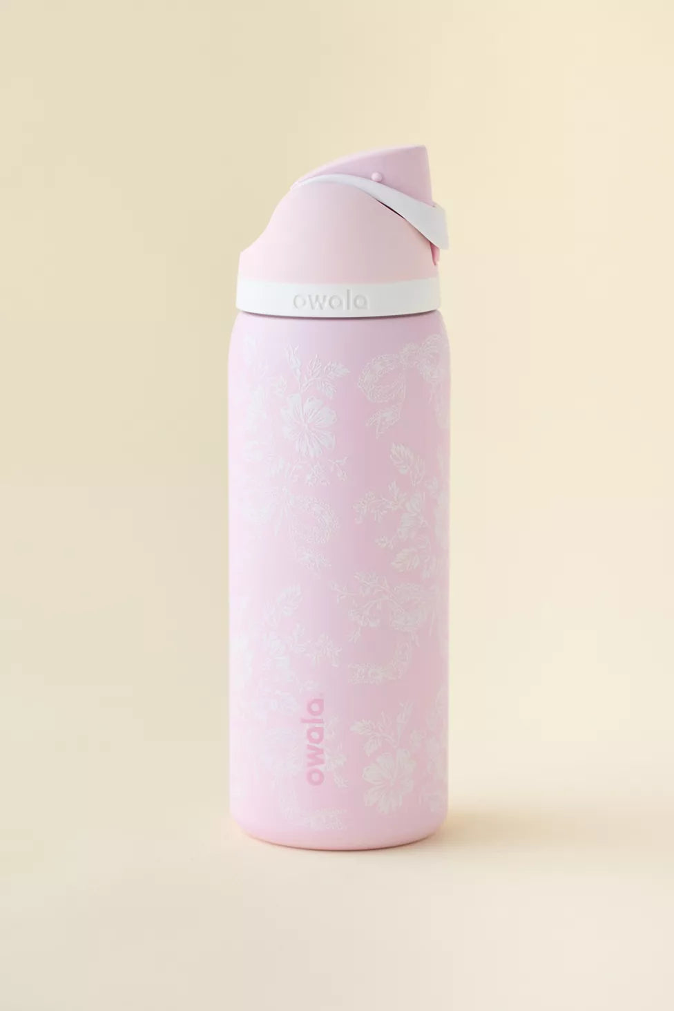 Owala UO Exclusive FreeSip 32 oz Water Bottle *Pre-Order*